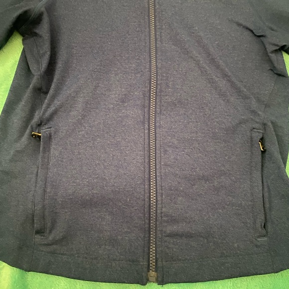 Under Armour Jacket very comfortable - Picture 2 of 7